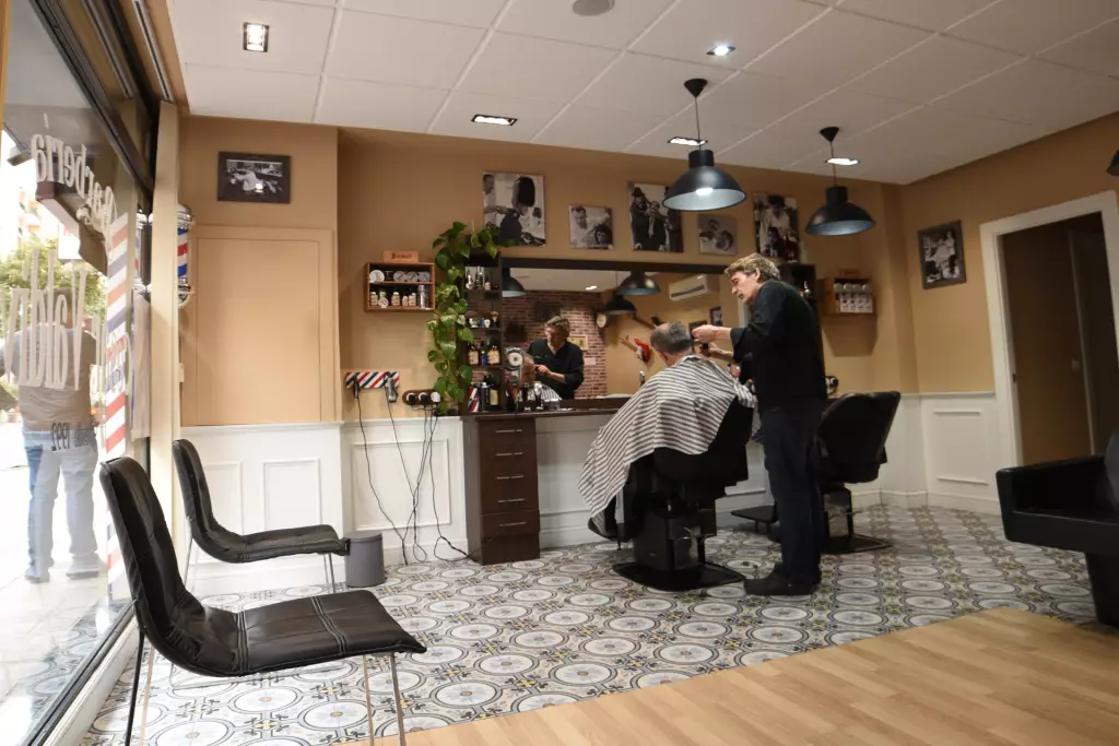 Por qué considerar a César Valdivia posiblemente la mejor barbería en Salamanca