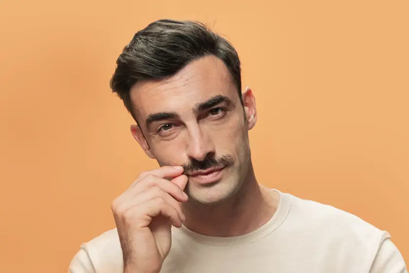 Tipos de Bigote: Elige el estilo que mejor va contigo en nuestra barbería en Salamanca